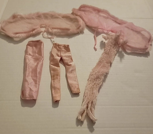 Pink 'n Pretty Barbie Clothes Lot