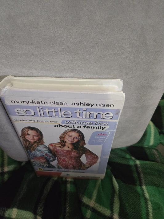 Mary-Kate & Ashley Olsen So Little Time Sealed VHS- PLEASE READ DESCRIPTION