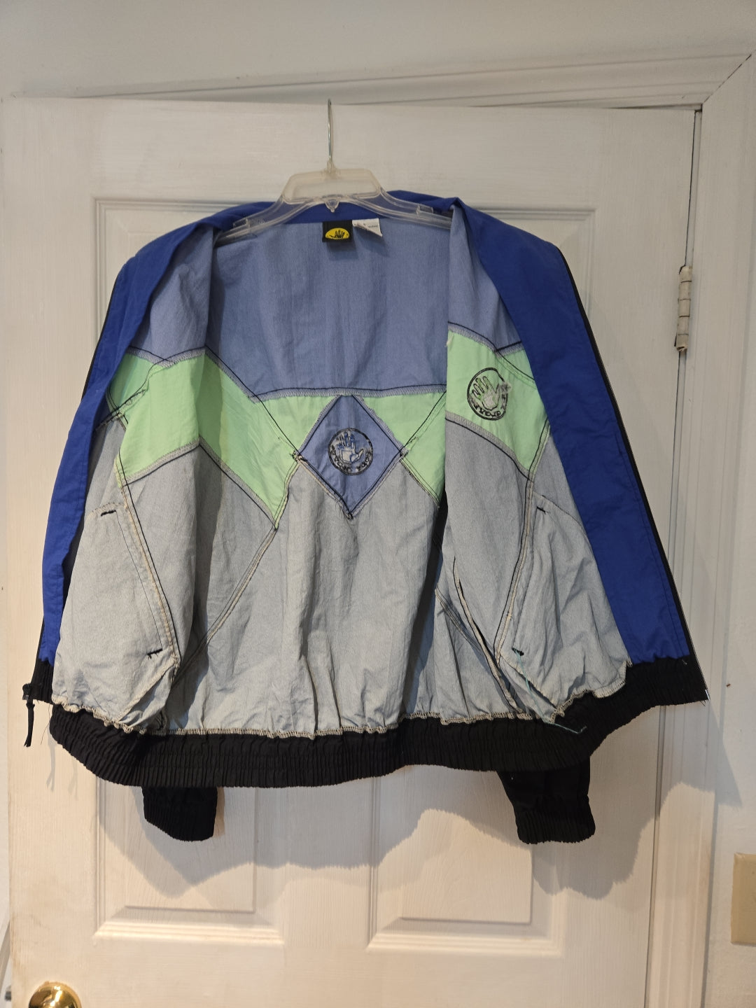 Vintage Body Glove Nylon Windbreaker Jacket Size Small