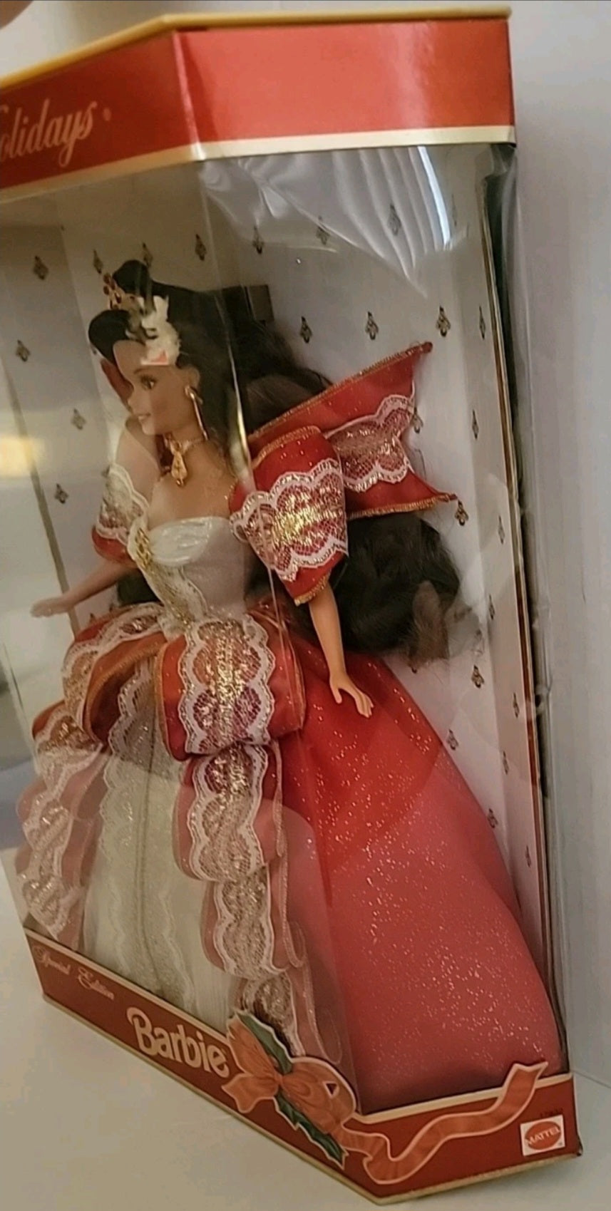 1997 Happy Holidays Barbie Doll Mattel