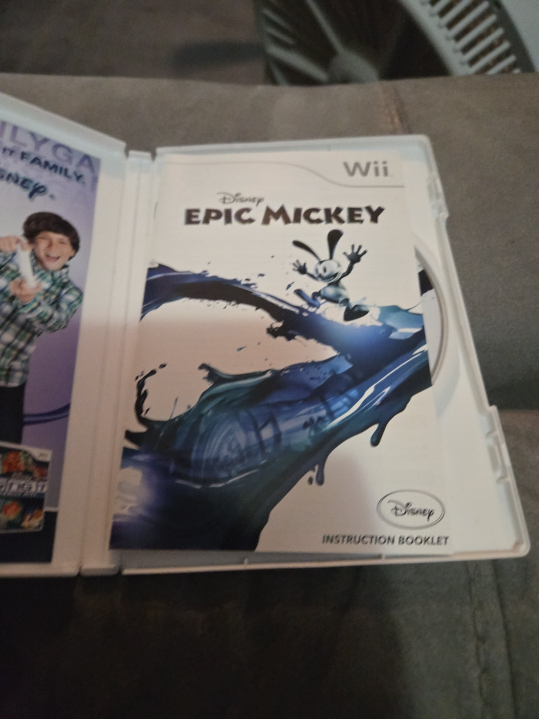 Disney Epic Mickey Nintendo Wii Game