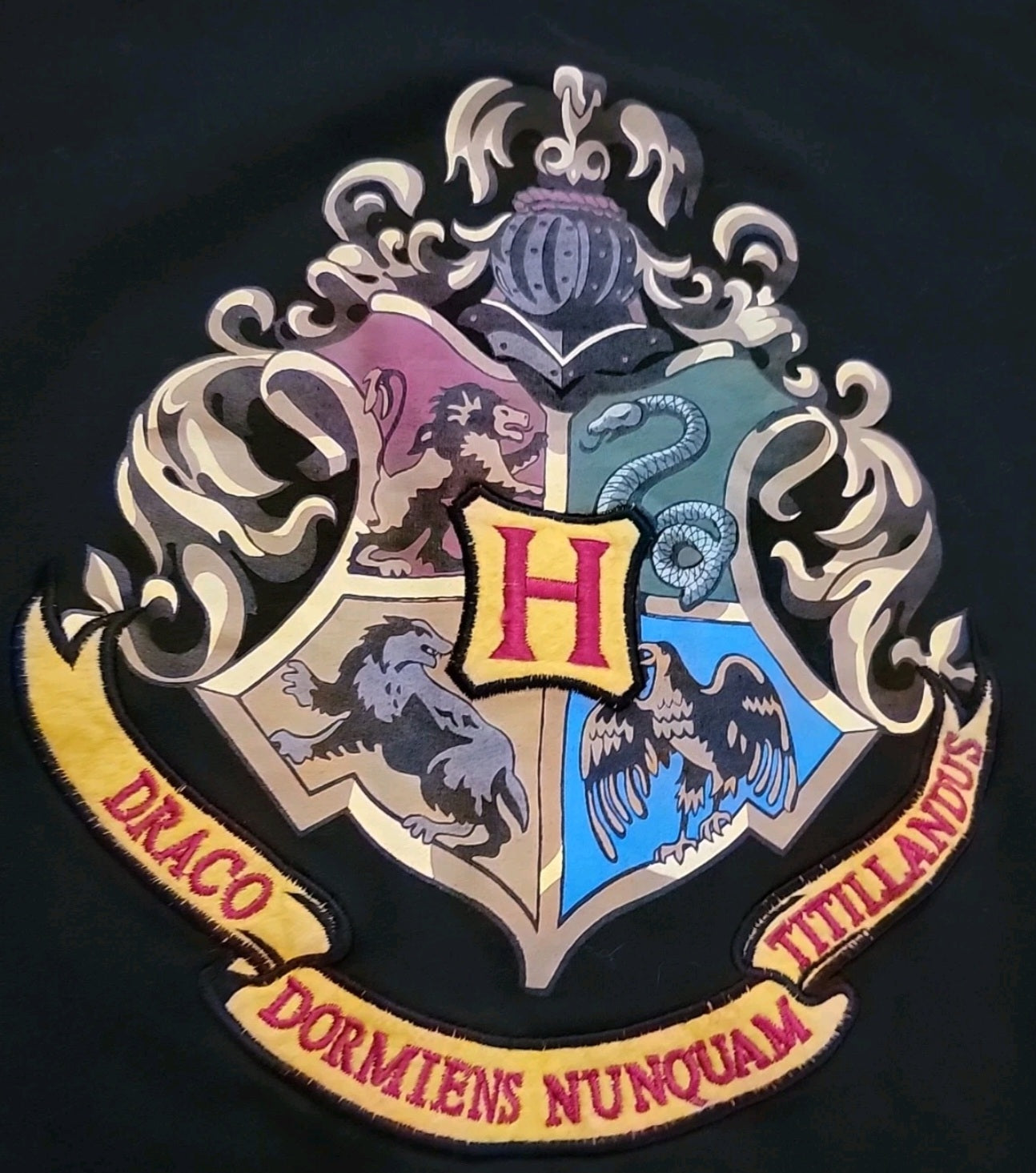 Harry Potter Universal Studios Womens Shirt Size Small Embroidered 3/4 Sleeve