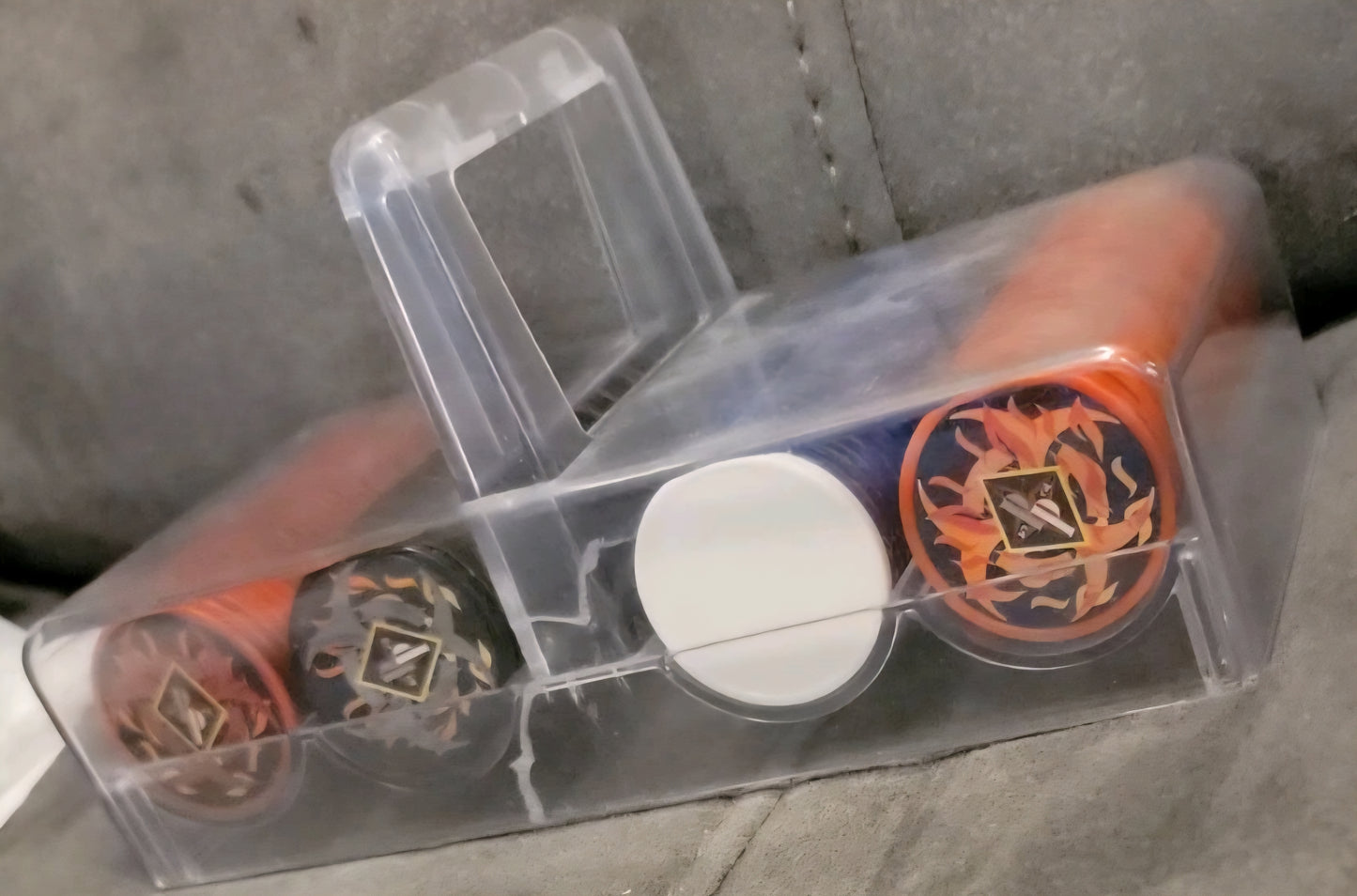 Professional Players ( PP ) Poker Chip Set 4 Colors 100 Piece Plus Case