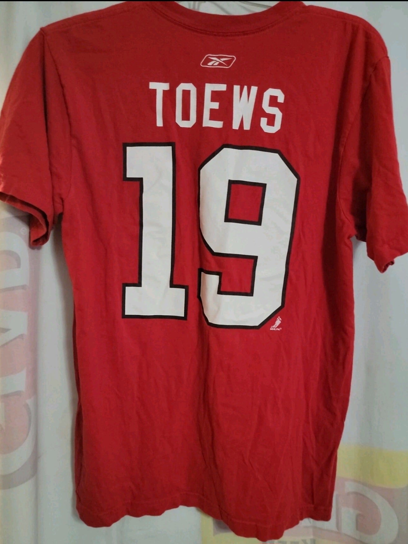 Reebok NHL Chicago Blackhawks Jonathan Toews Hockey Shirt Mens Size XL
