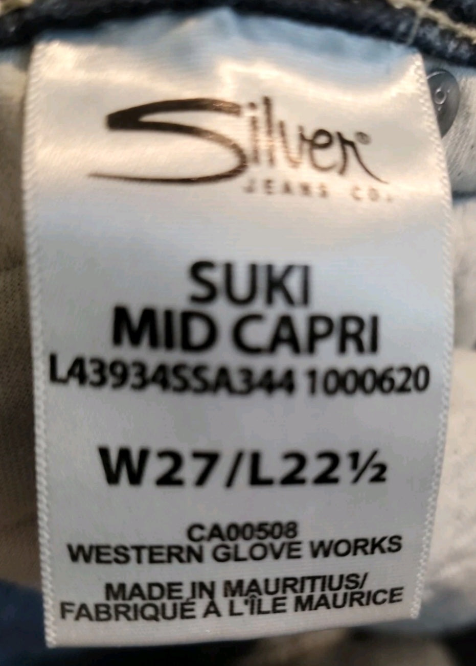 Silver Jeans Co Dark Wash Blue Jeans Suki Capri Size 27x22.5