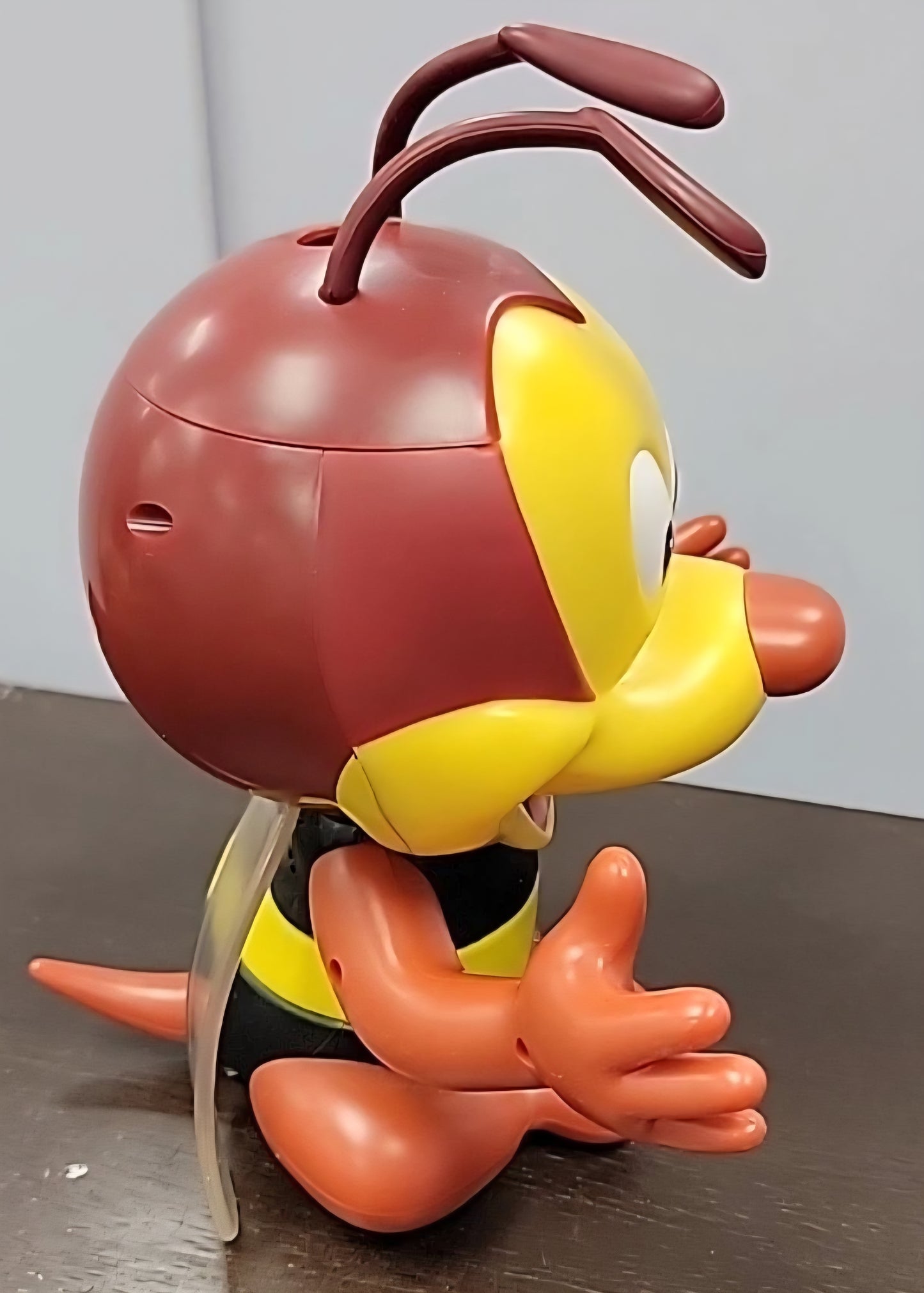 Disney Parks Epcot Flower And Garden Festival Spike The Bee Sipper Cup