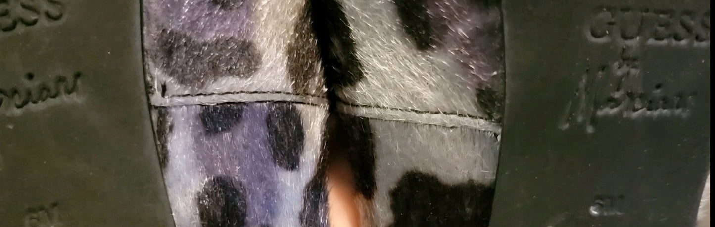 Guess by Marciano Leopard Print Round Toe Stilettos Size 6M