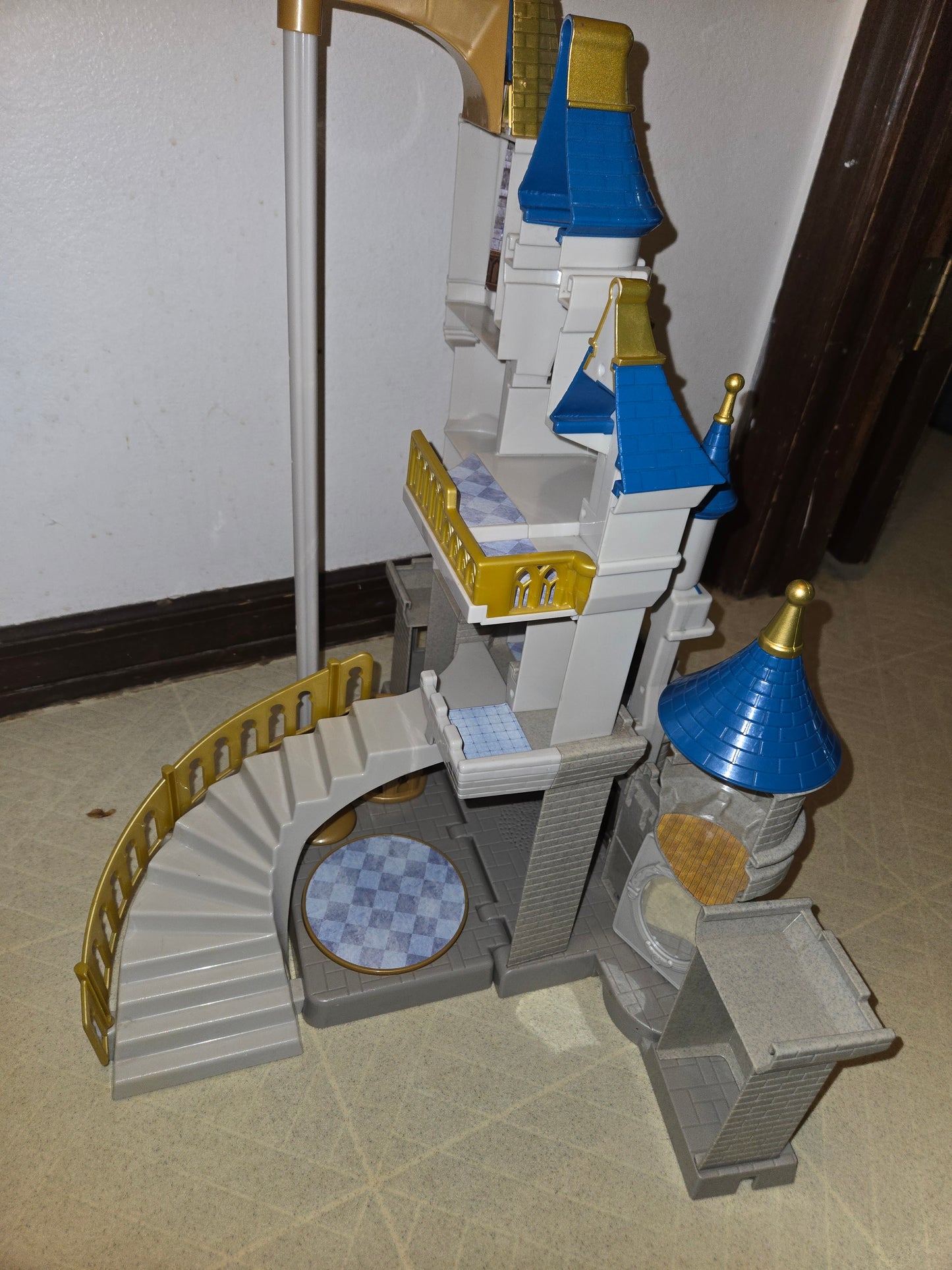 Walt Disney World Cinderella Princess Castle Play Set