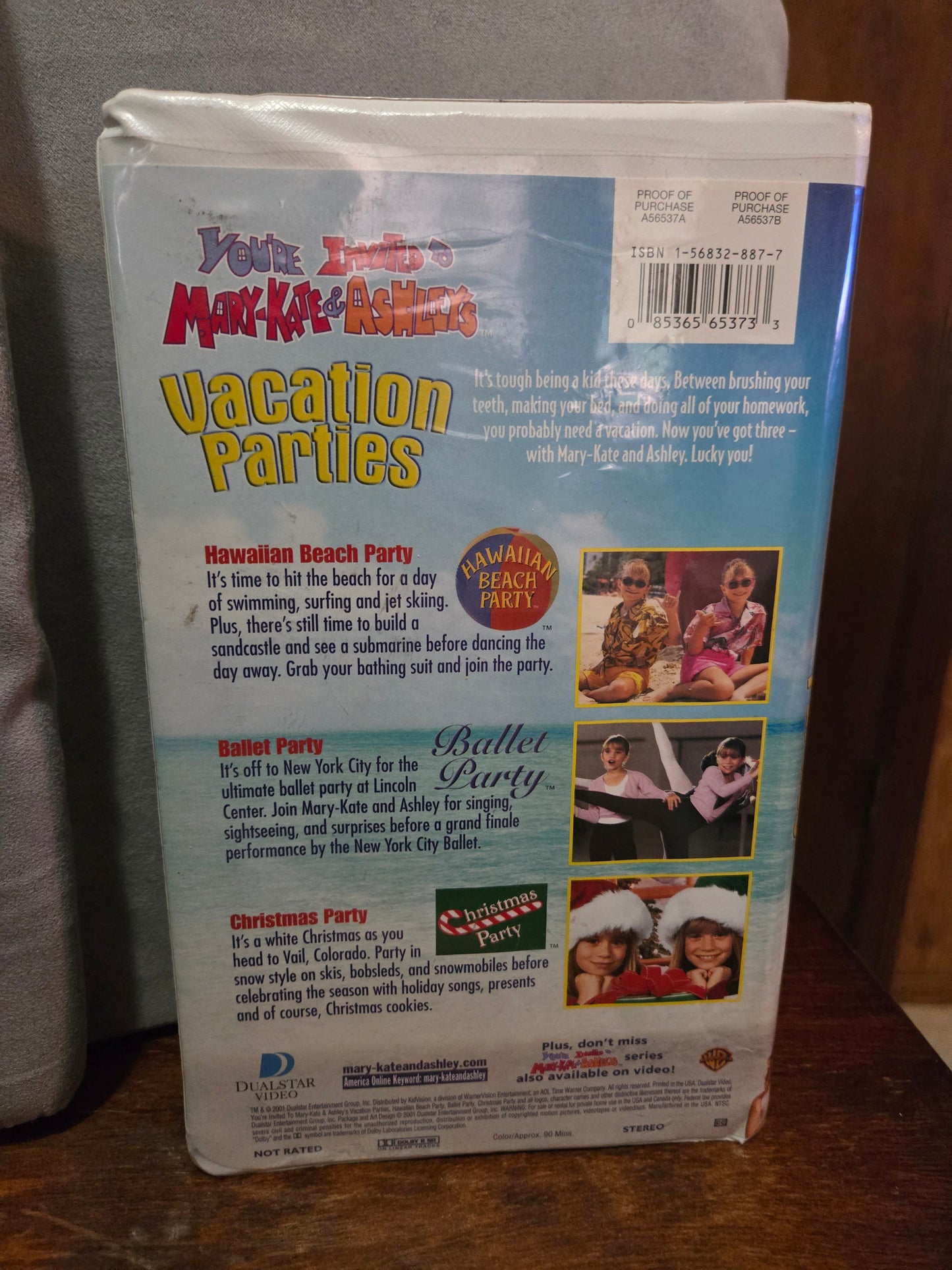 You're Invited To Mary-Kate & Ashley's Vacation Parties VHS