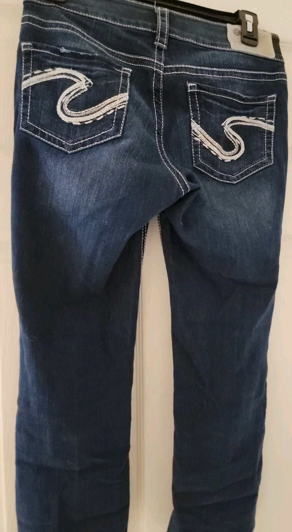 Silver Jeans Co Dark Wash Blue Jeans Suki Capri Size 27x22.5