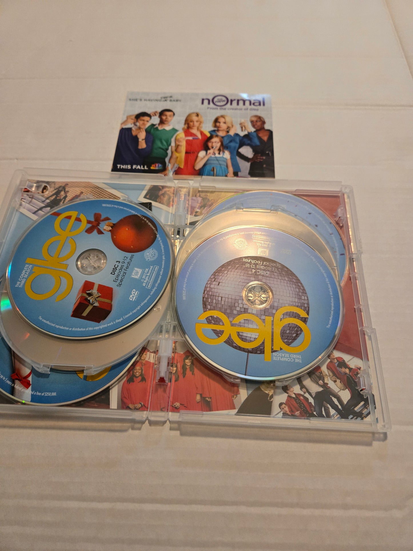 Glee The Complete Third Season DVD 6 Disc Set