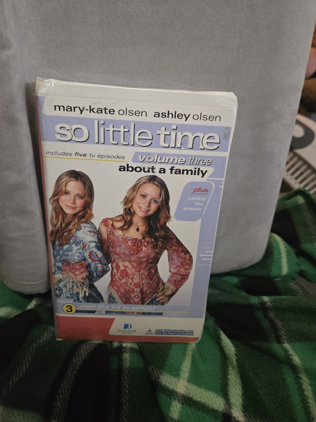 Mary-Kate & Ashley Olsen So Little Time Sealed VHS- PLEASE READ DESCRIPTION