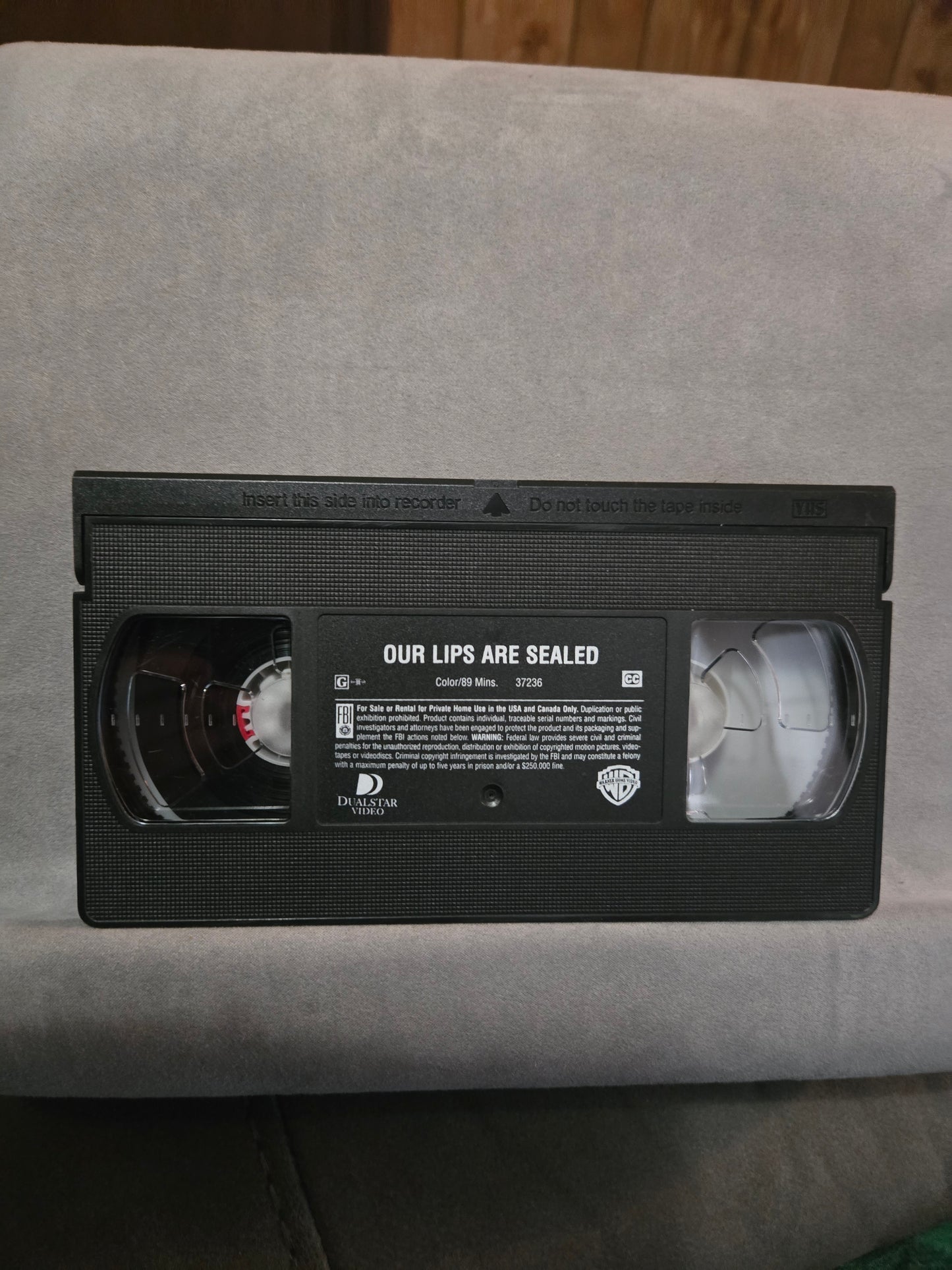 Mary-Kate & Ashley Olsen Our Lips Are Sealed VHS