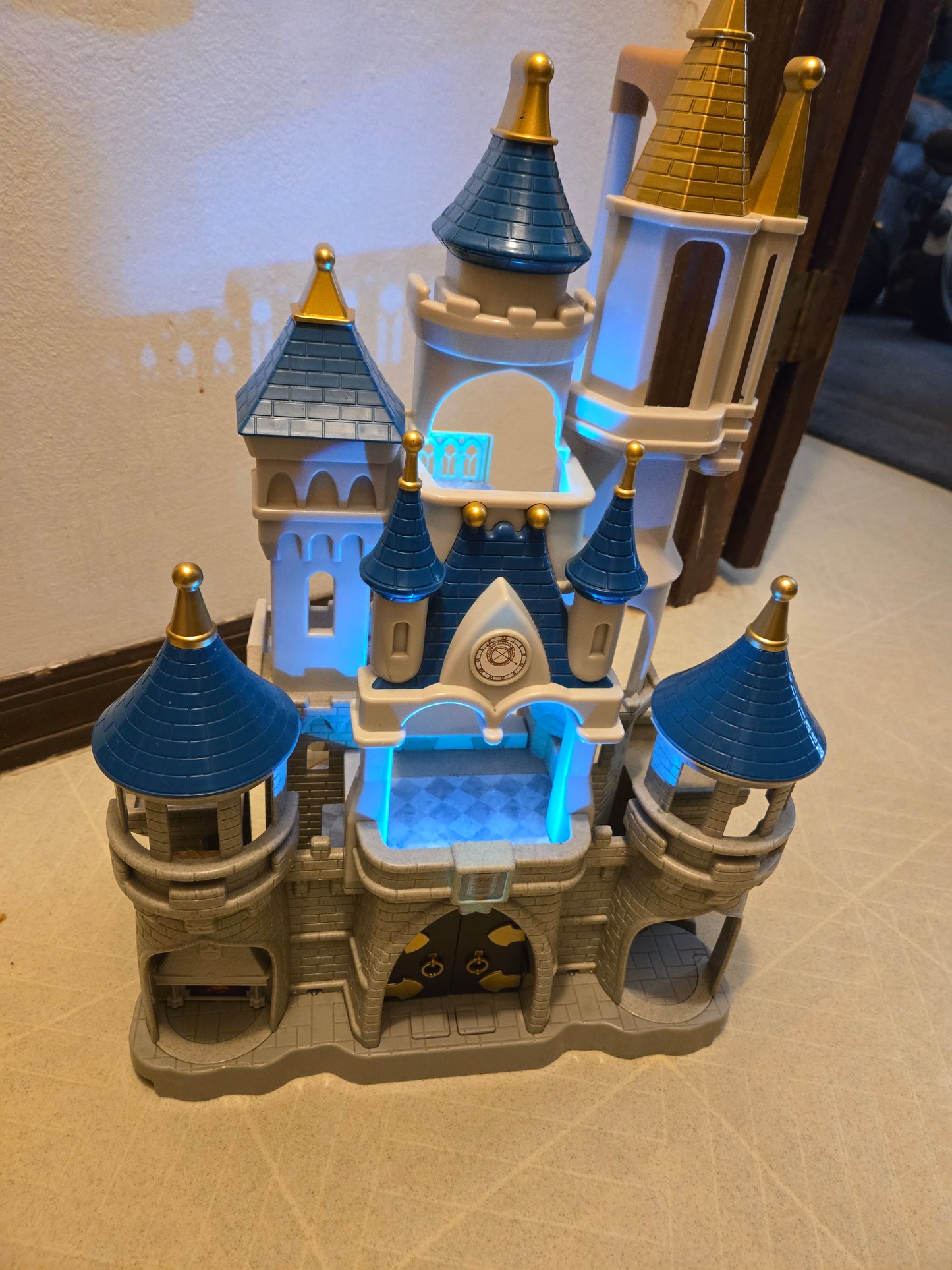 Walt Disney World Cinderella Princess Castle Play Set