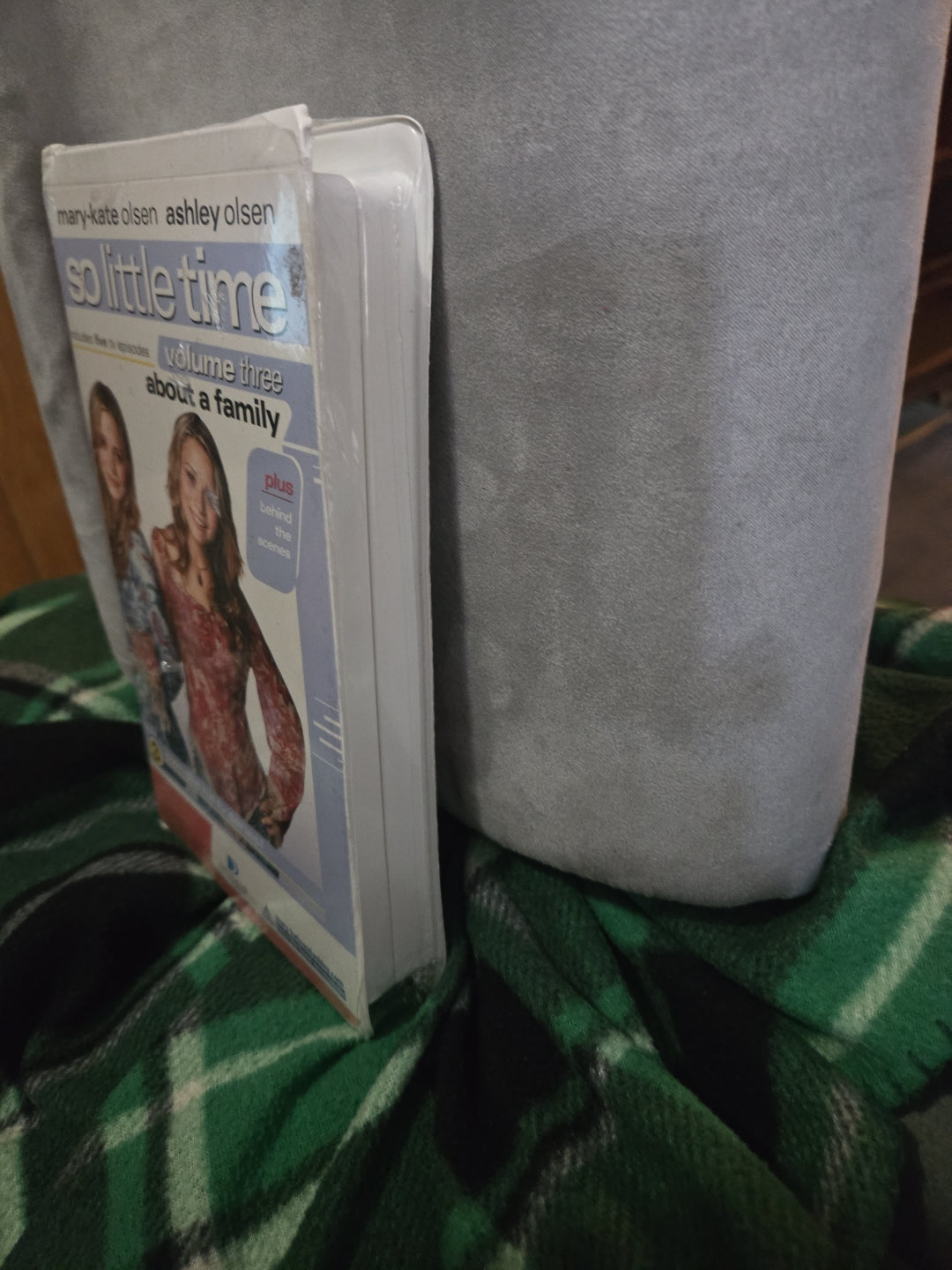 Mary-Kate & Ashley Olsen So Little Time Sealed VHS- PLEASE READ DESCRIPTION