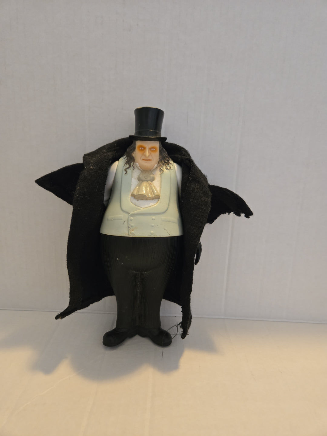 Batman Returns The Penguin 9" Figure