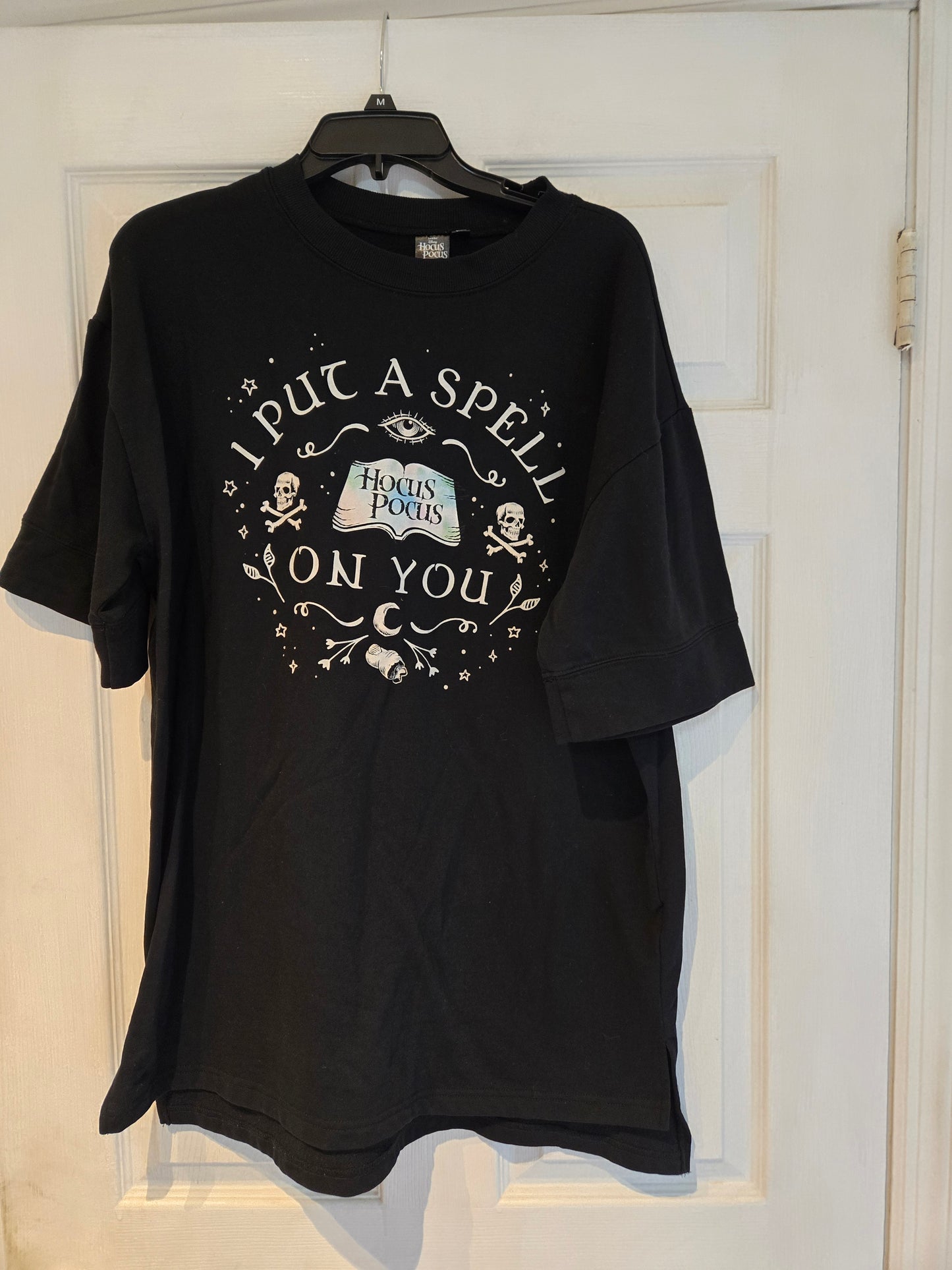 Hocus Pocus I Put A Spell On You Shirt Women's Size Medium