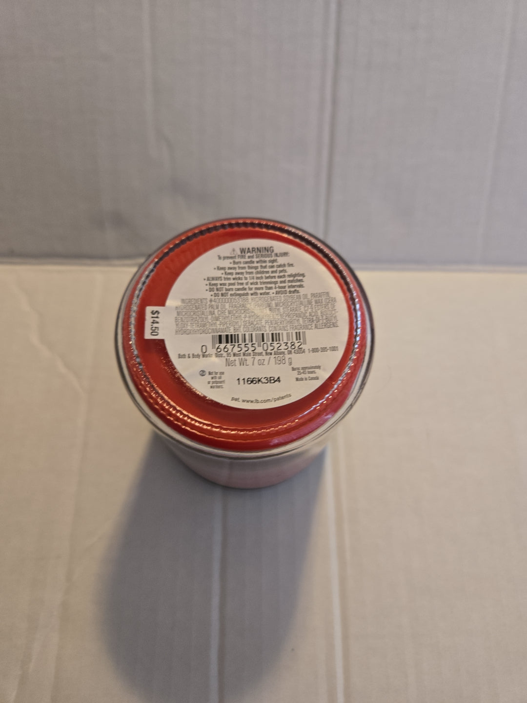 Bath & Body Works Vampire Blood Single Wick Candle 7oz