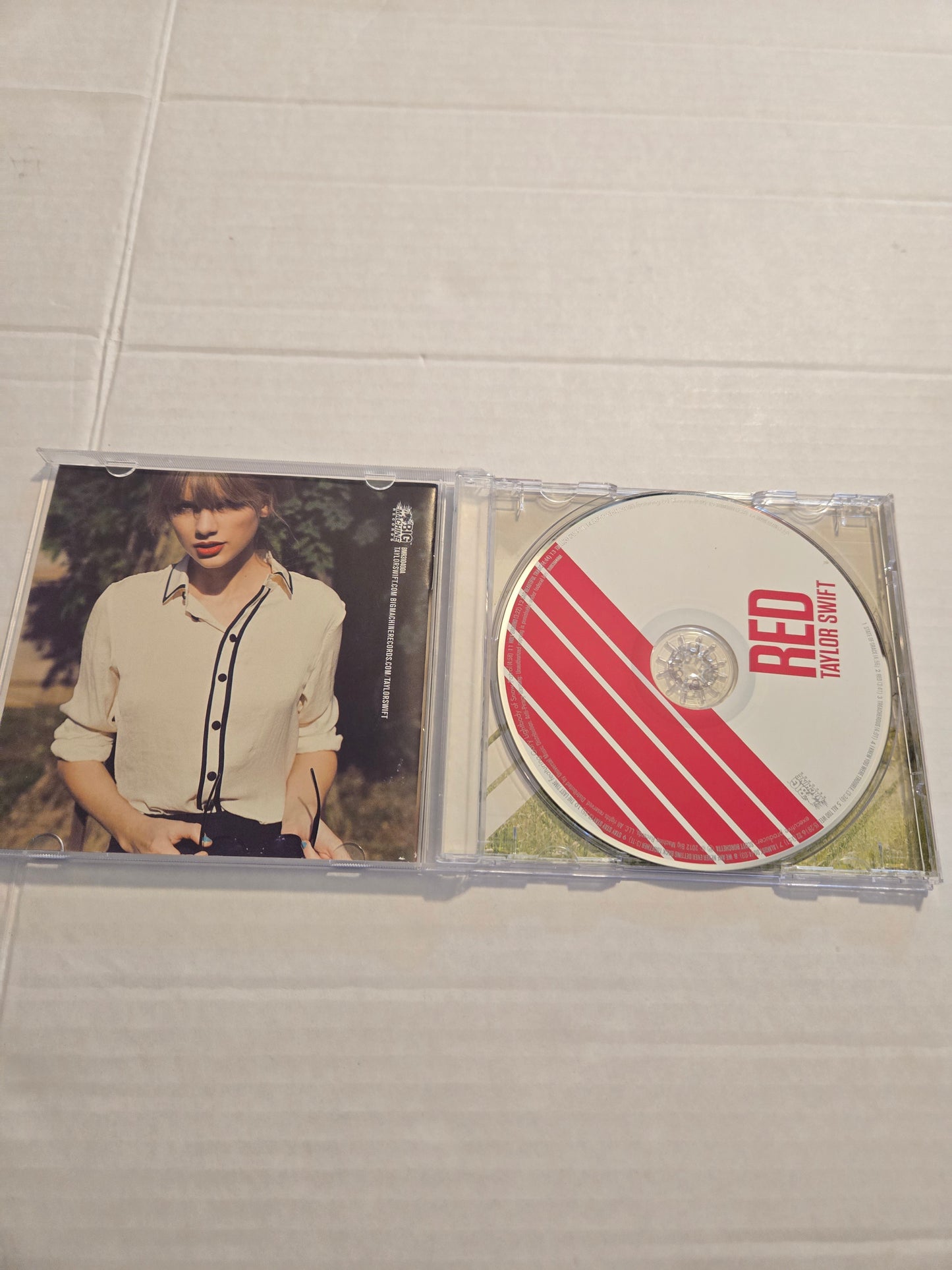 Taylor Swift Red CD 2012